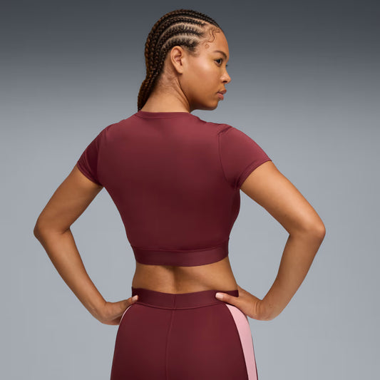 W PUMA STRONG TEE - SHORT Women