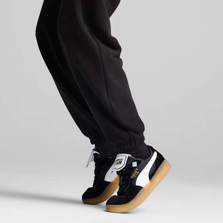 WARDROBE ESS Sweatpants TR cl Women