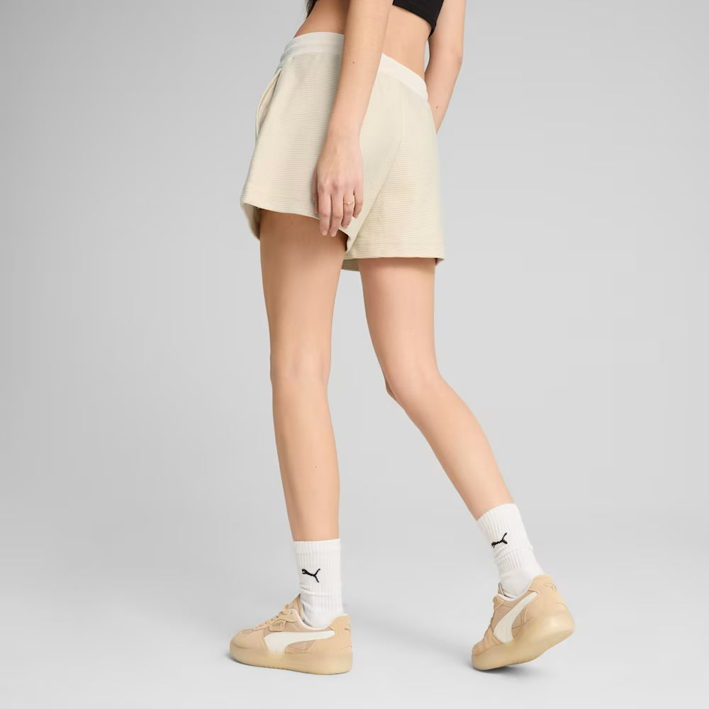 PREMIUM ESS A-Line Shorts 4 Women