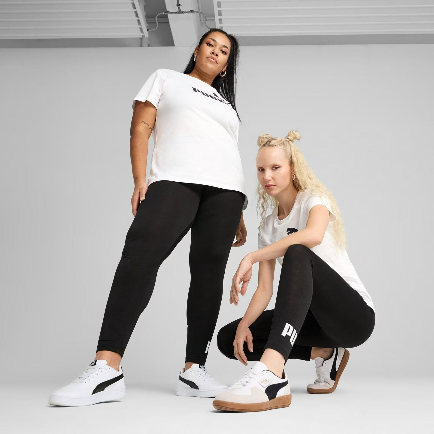 ESS Logo Leggings Women