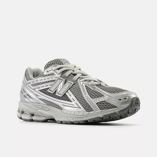 NEW BALANCE 1906 Women