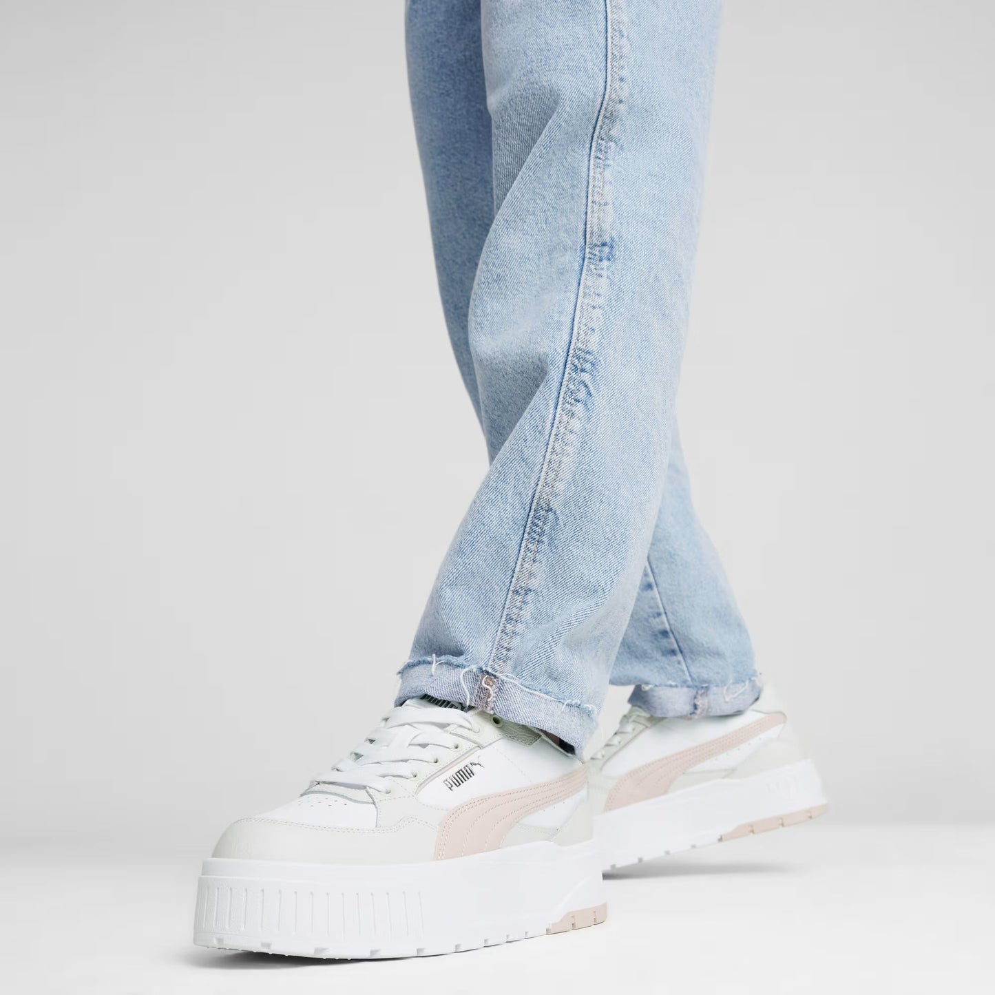 Karmen II Idol Women