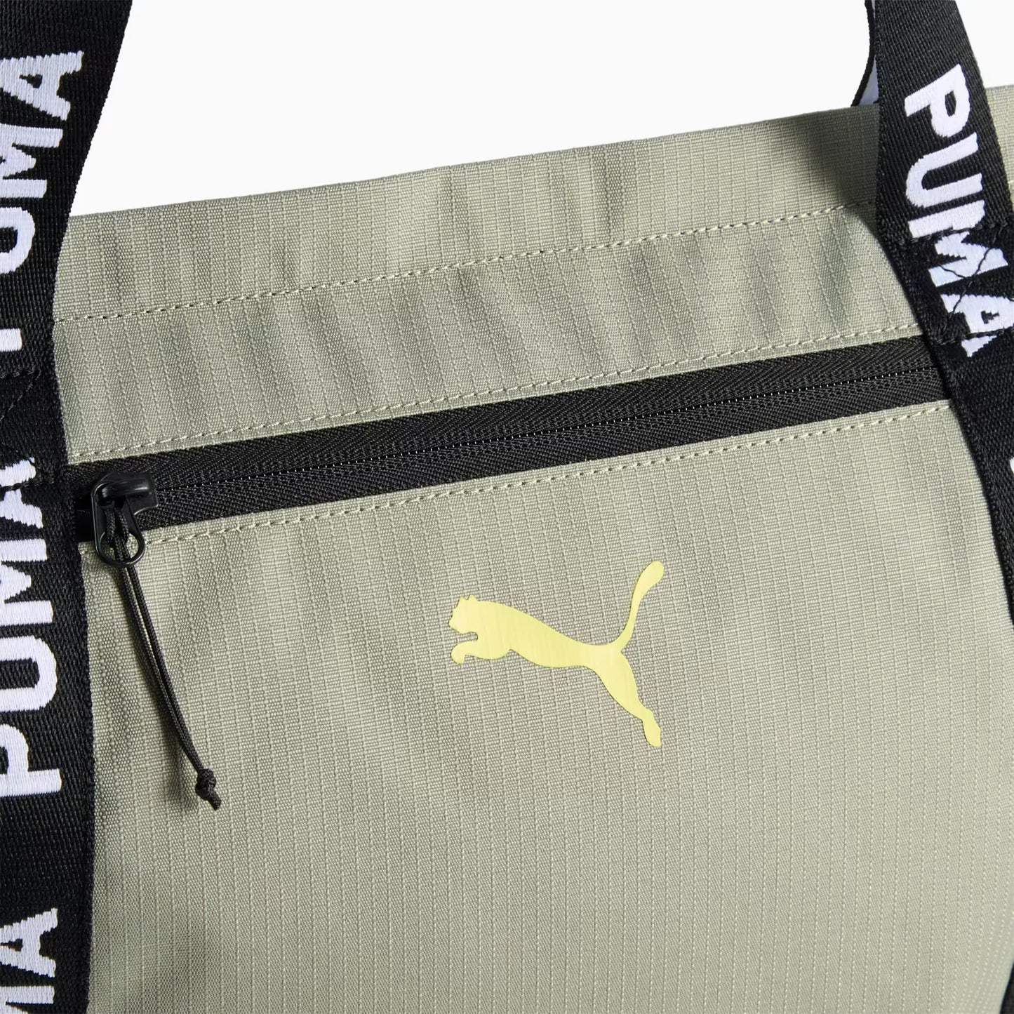 AT ESS Shopper Women