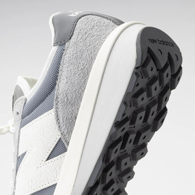 New Balance Footwear-370 Men