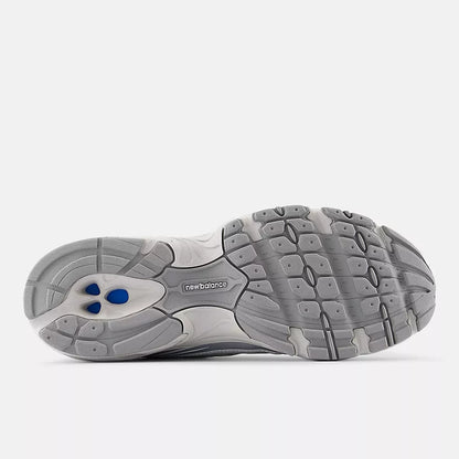 NEW BALANCE 740 Women